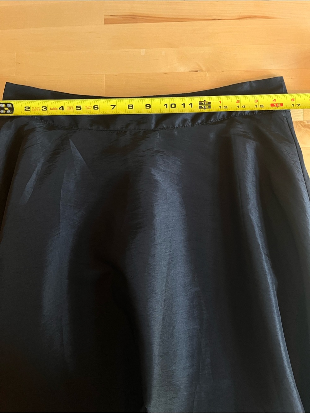 Black Taffeta Midi Skirt A-Line Full Flare High
Waist Whimsigoth Elegant Sz 12 - Picture 4 of 7